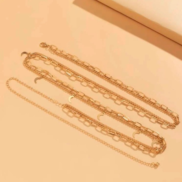 New Fashion Moon Charm Chain Belt For Women and Girls. - Picture 4 of 5